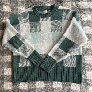 Plaid Green and White Women's Sweater